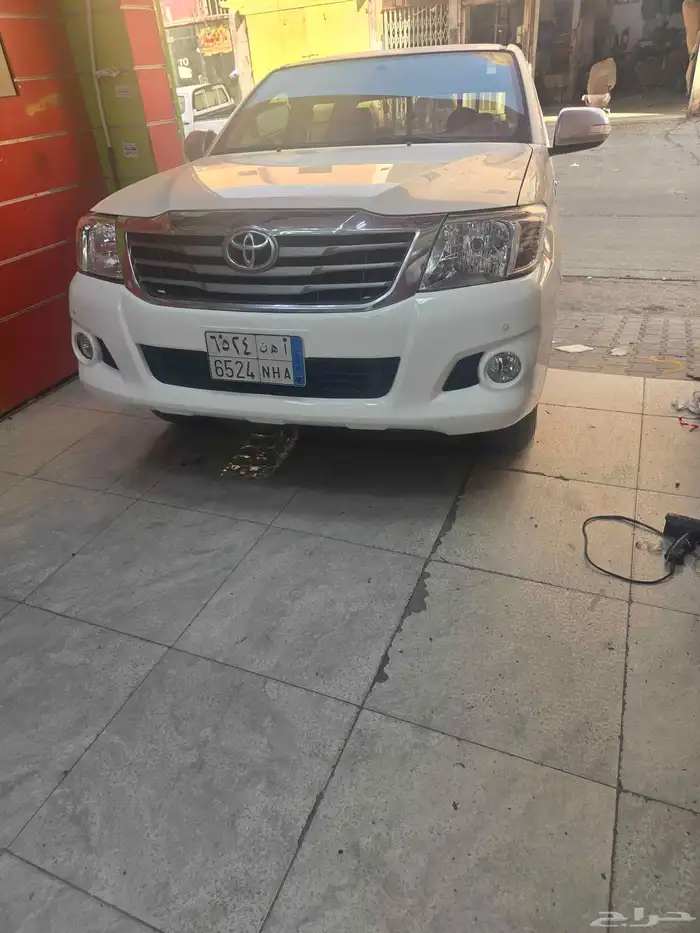 صدام هيلوكس 1