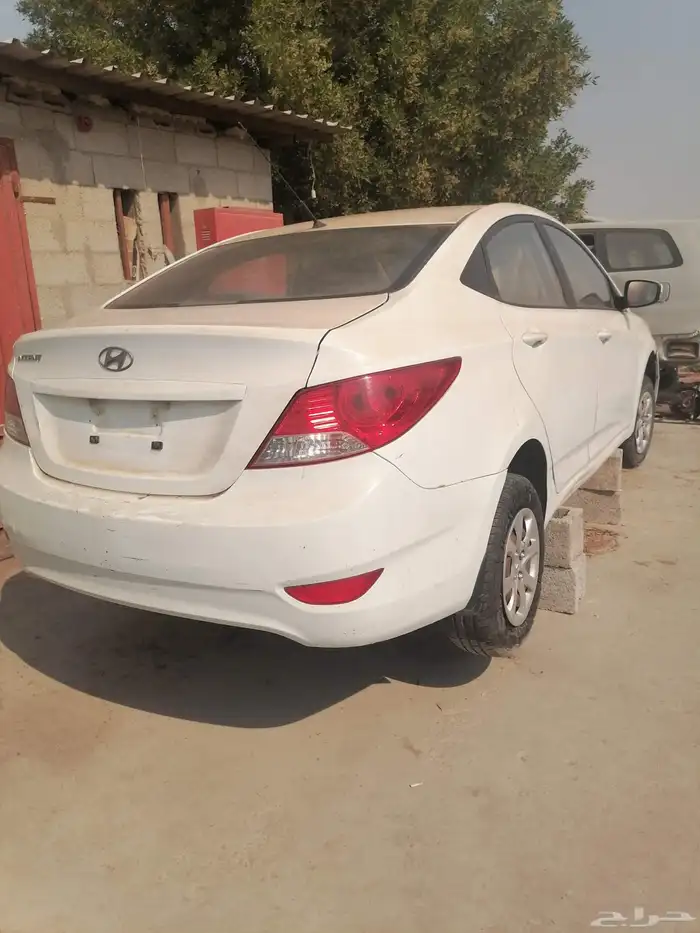 اكسنت 2014 تمتيك قطع غيار فقط تشليح الروابي الخضراء لبيع 2