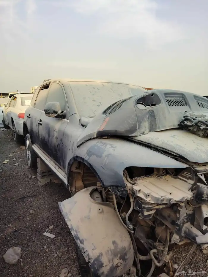 قطع غيار فولكس واجن طوارق موديل 2006 1