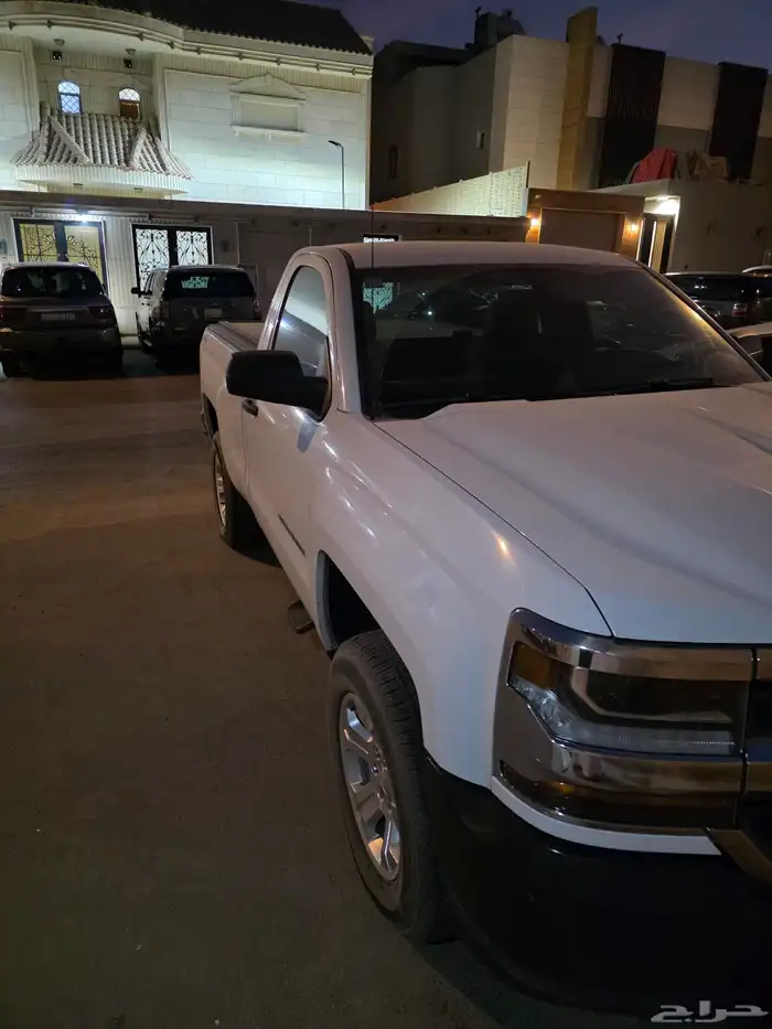 سلفرادو دبل 2017 نظيف جدا  6 سلندر 2