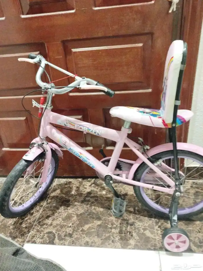 عجله نظيفه جدا للبيع لدواعي السفر 0