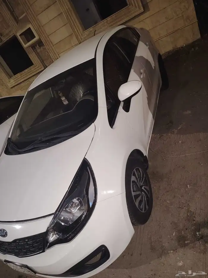 سيارة كيا ريو موديل 2012للبيع مطلوب 15 الف 1