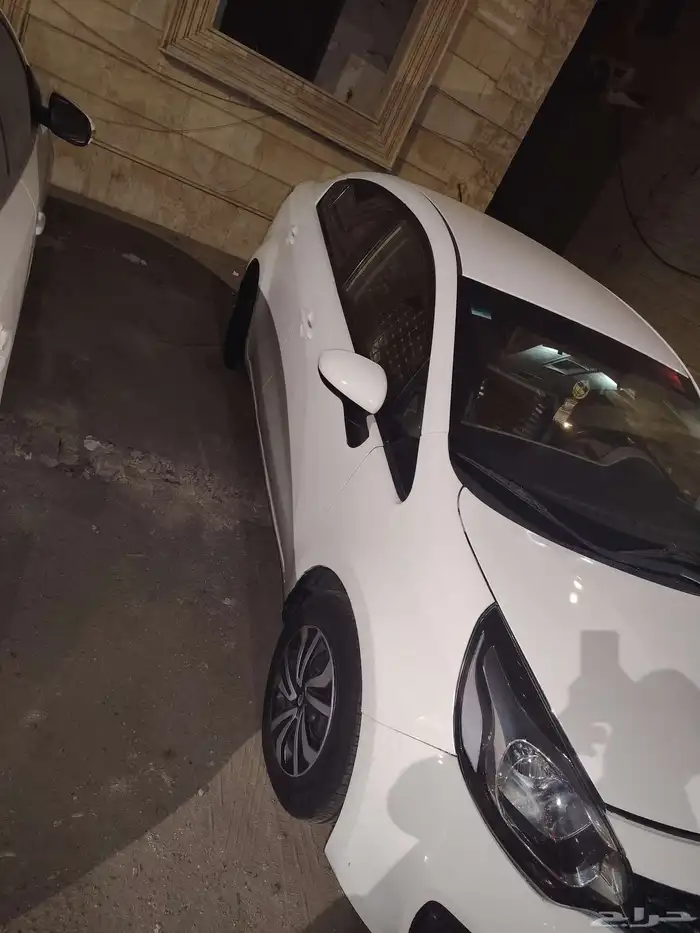 سيارة كيا ريو موديل 2012للبيع مطلوب 15 الف 3