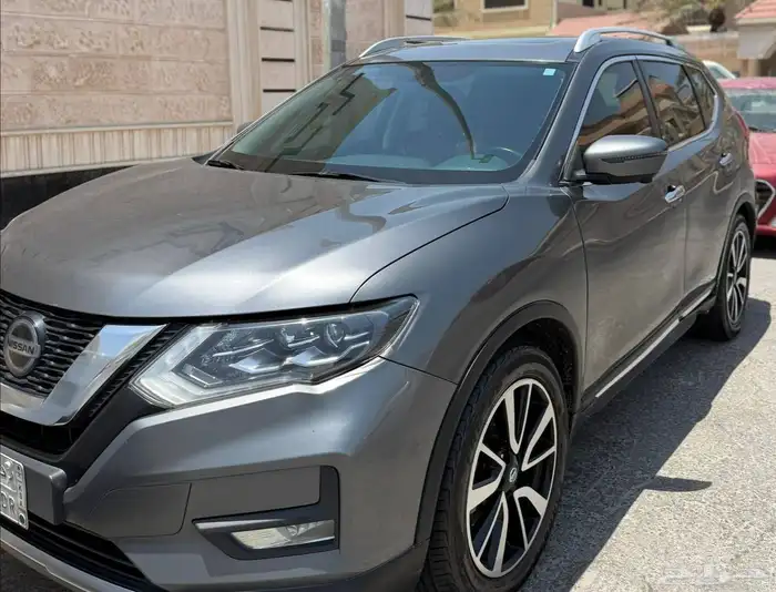 نيسان اكس تريل 2022 فل كامل 0