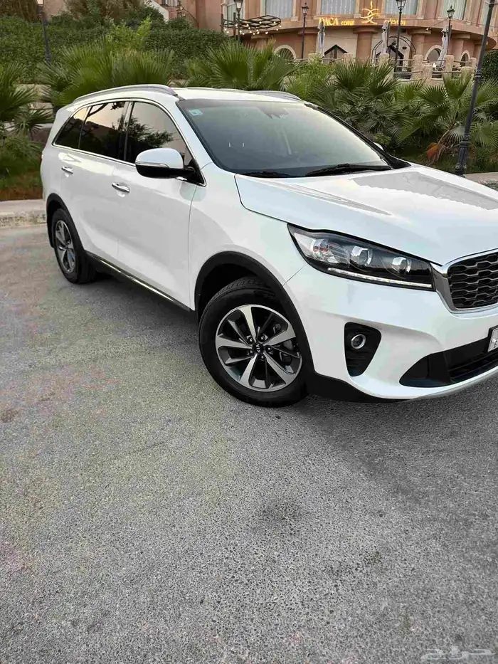 النوع   كيا سورنتو ديزل بحالة الوكاله 7 مقاعد وارد كوريا ال 2