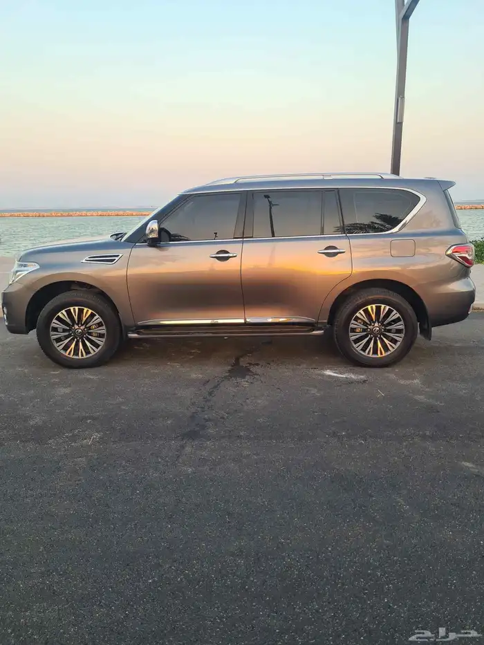 الممشى فقط 5000 نيسان بلاتينيوم مخزن 0