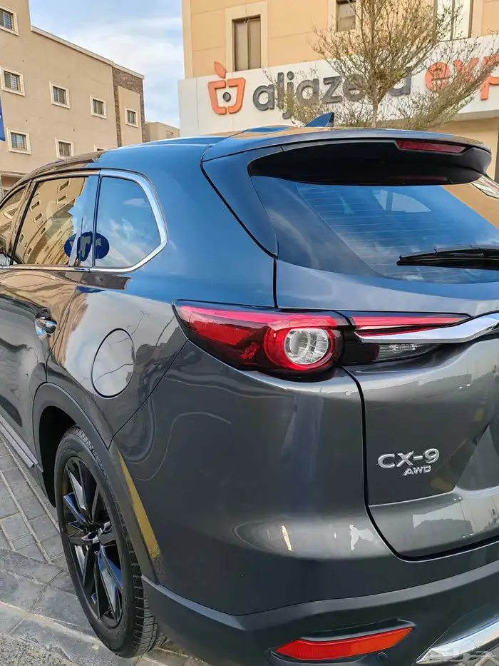 للبيع مازدا cx9 ايجنايت (اصدار محدود) 2021 مالك اول 4