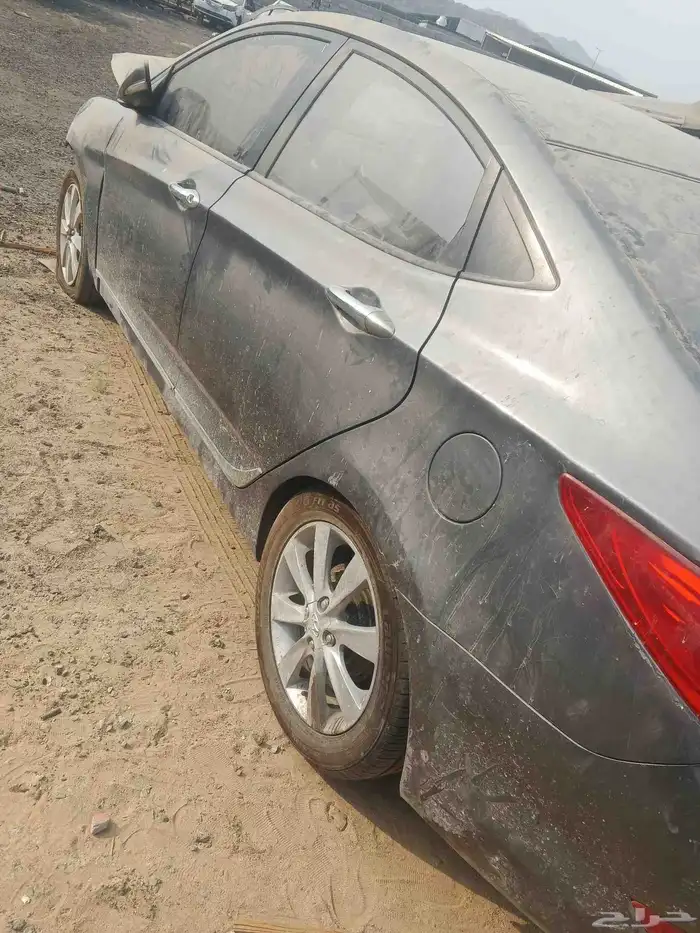 تشليح اكسنت 2013 قطع غيار 1