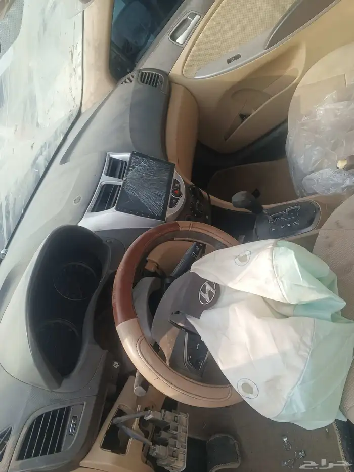 تشليح اكسنت 2013 قطع غيار 4