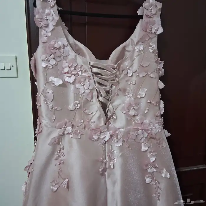 فستان سهره للبيع مدينة جده المقاس 18 السعر 800قابل للتفاوض 0