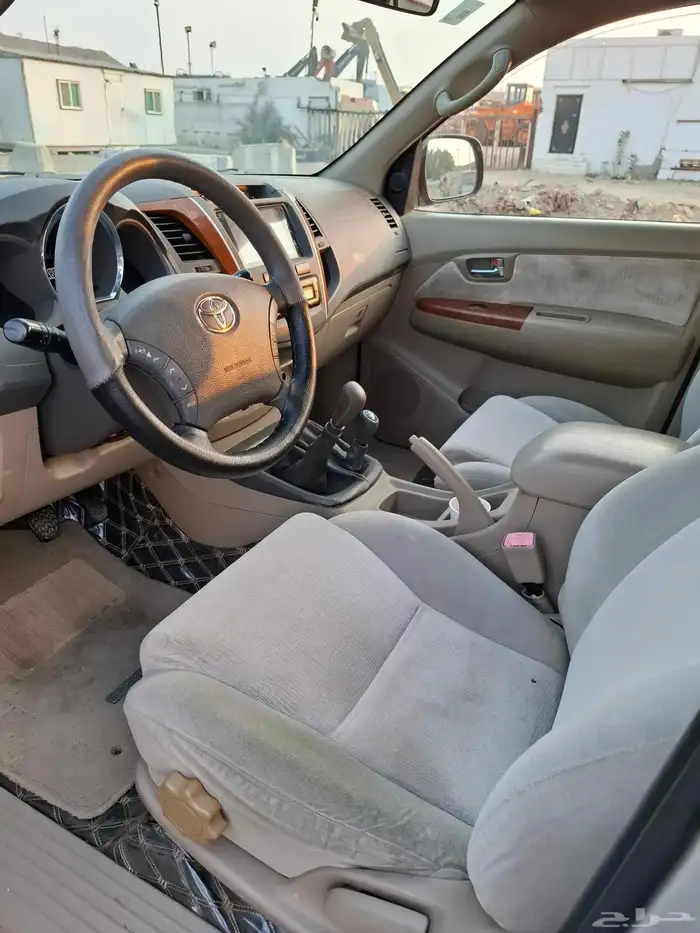 فورتشنر 2009 قمة في النظافة 25