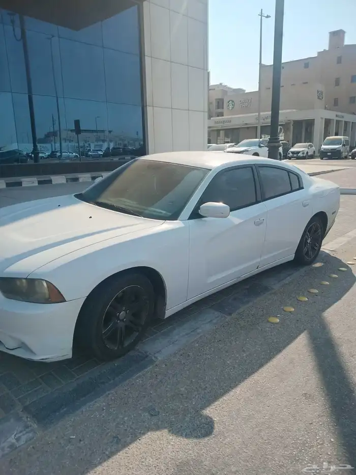 للبيع تشليح دودج تشارجر 2014 بحاله سليمه مكينه قير سليمه 1