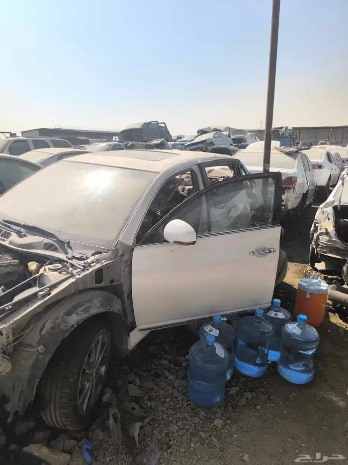 متوفر قطع تشاليح كل انواع السيارات 6