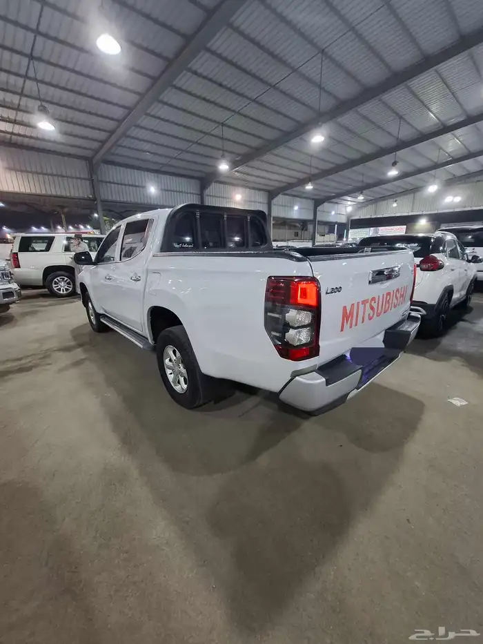 متسوبيشي L200 دبل ديزل موديل 2020 3