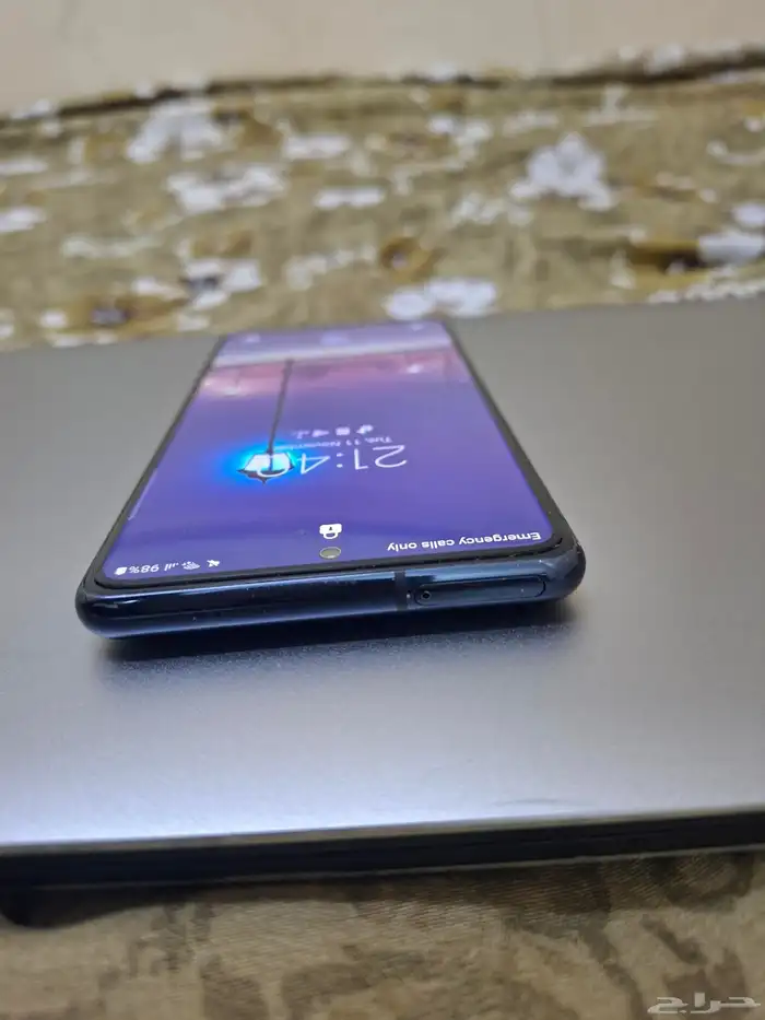 جوال s20 fe .. مستعمل بحالة جيدة 1