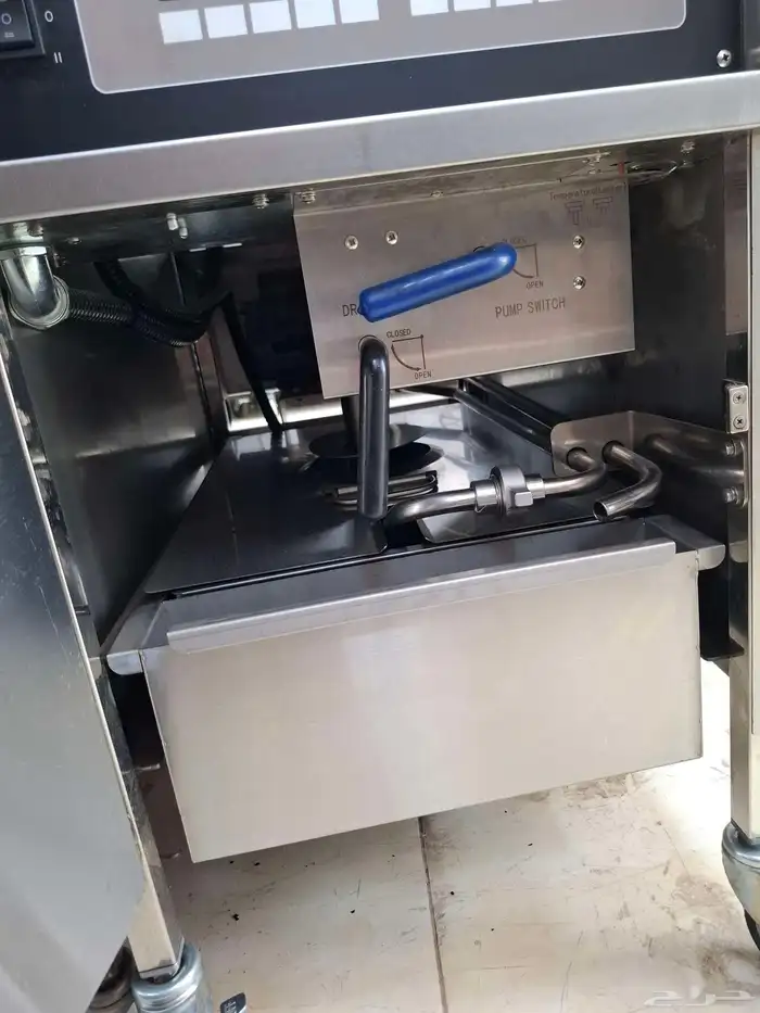 مكينة بروست بروستد مستعمل نظيف جدا 2