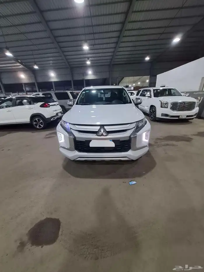 متسوبيشي L200 دبل ديزل موديل 2020 0