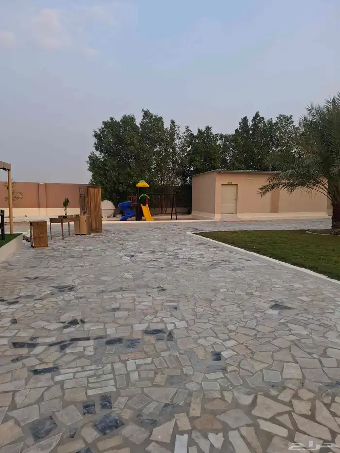 استراحه للايجار الشرافي الهدا 2