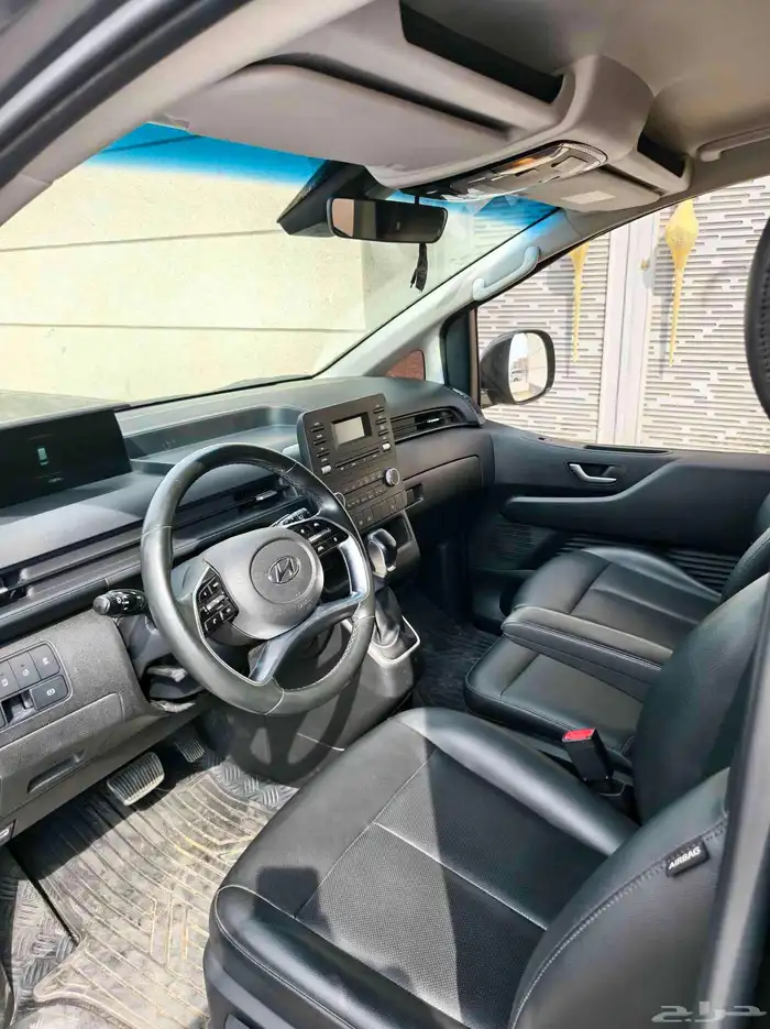 هونداي ستاريا 2022 5