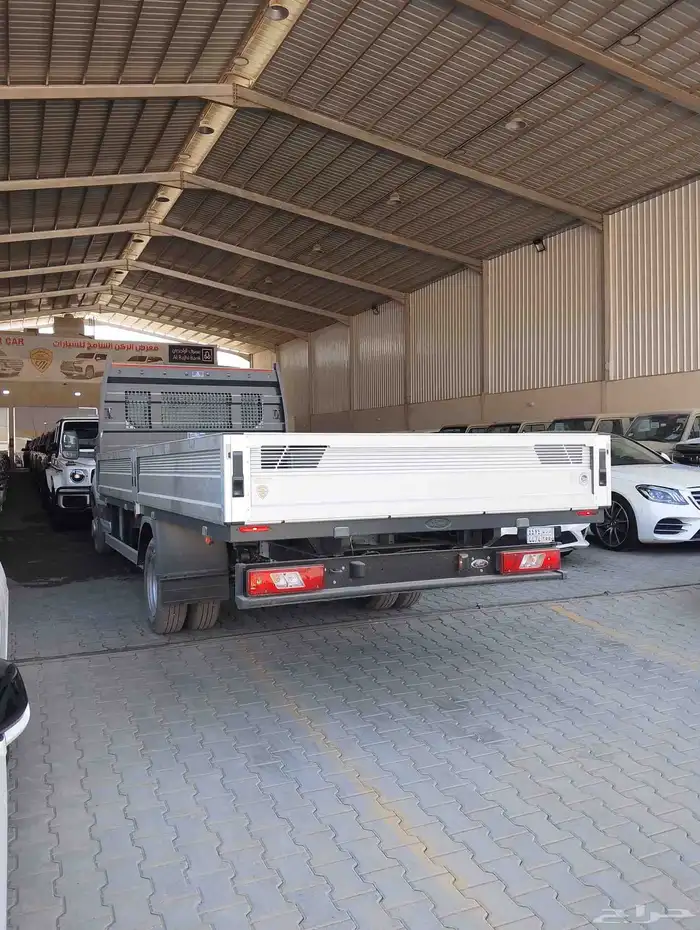 فورد ترانزيت فان330s جوانب ديزل قير عادي2023 3