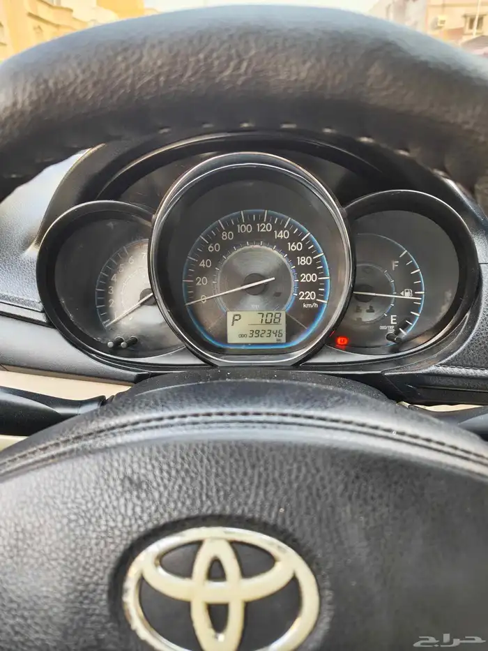 تويوتا يارس موديل 2014 3