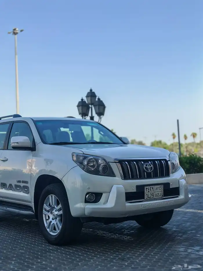 تويوتا برادو 2012 ستة سلندر الساير ممشى قليل 1