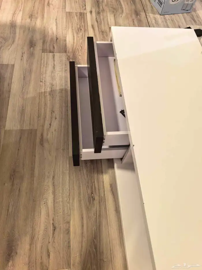 طاولة تلفزيون مترين سراميك وخشب 2