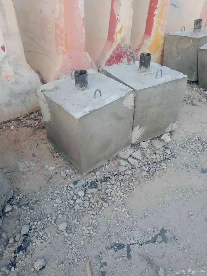 يسعدنا ان نتقدم لكم أعمالنا اعمال خرسانية لأعمال الطرق وتجمي 4