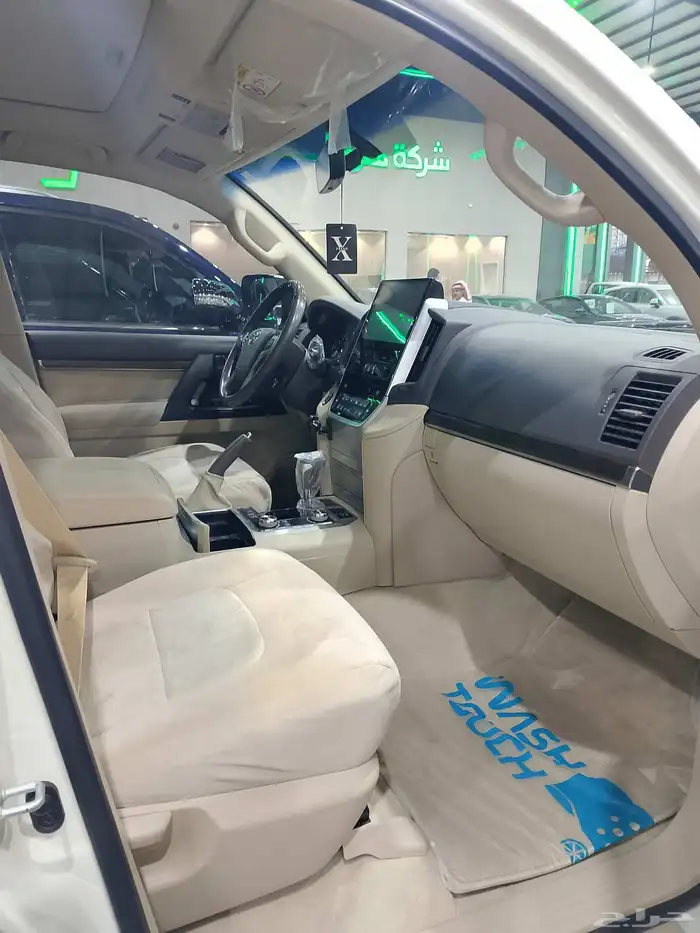 تويوتا GXR V6 موديل 2021 6