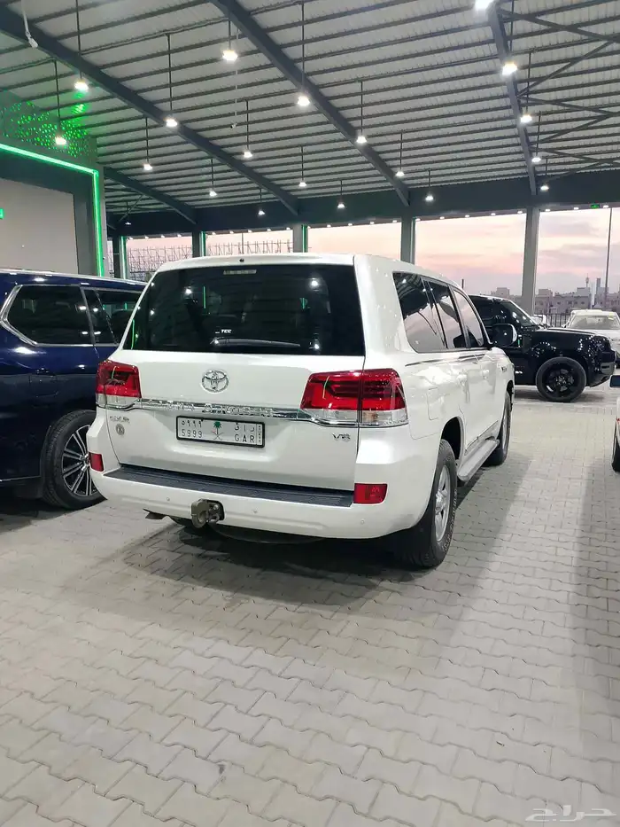 تويوتا GXR V6 موديل 2021 4