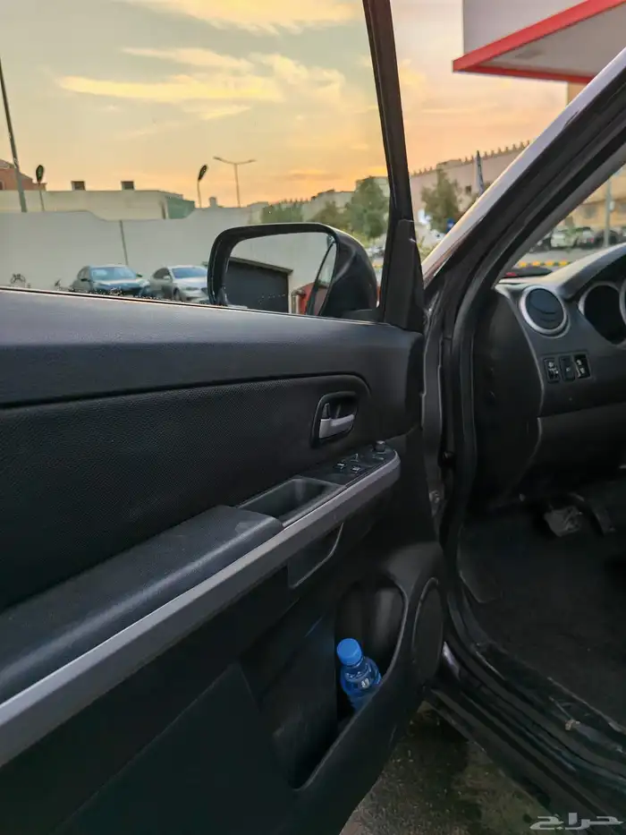 سوزوكي قراند فيتارا باب واحد 2018 9