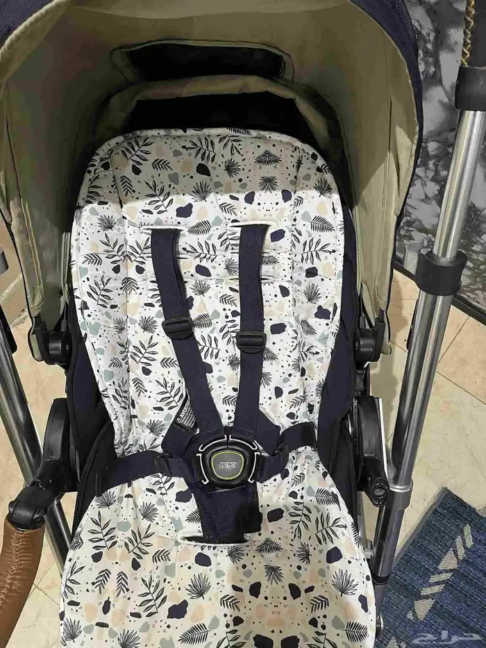 عربيه اطفال وكارسبت طقم من ماماز حالتو ممتازه جدا جدا 3