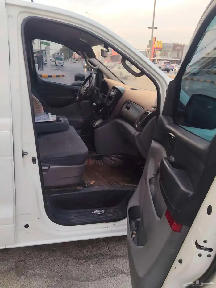 سيارة H1باص 3