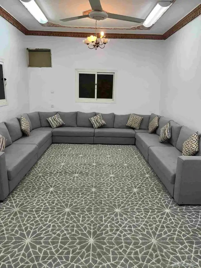 ركنه والسجاد للبيع 1