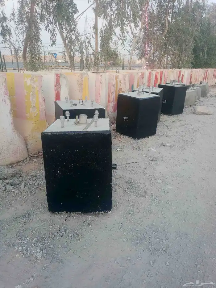 يسعدنا ان نتقدم لكم أعمالنا اعمال خرسانية لأعمال الطرق وتجمي 3