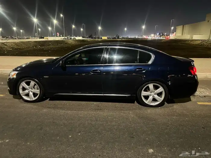 لكزس جي اس 9