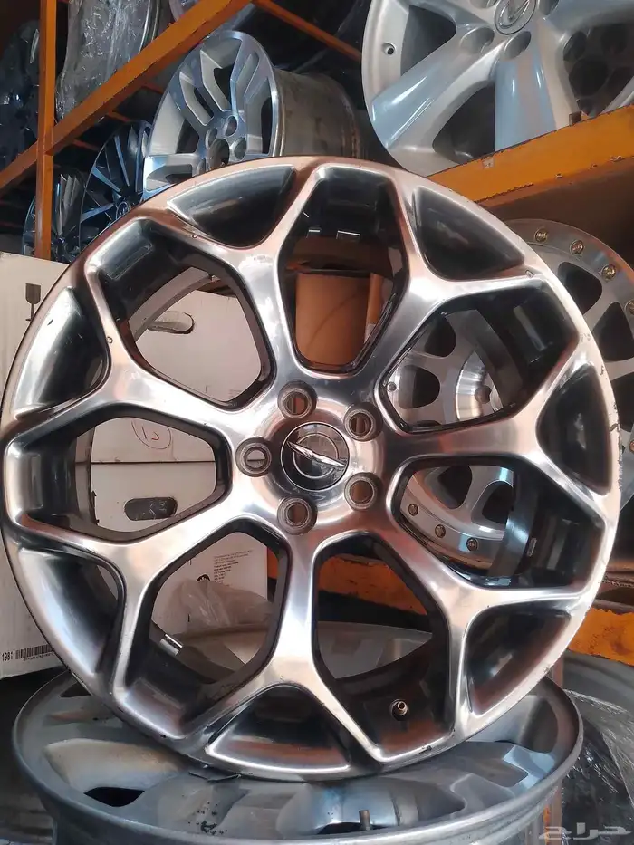 جنوط كرايزلر C300 موديل2018 مقاس 20 اصلي وكاله 4