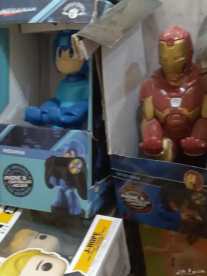 للبيع كميات جدا حلوه وجديده للبيع جمله اكواب كتب مجسمات 10