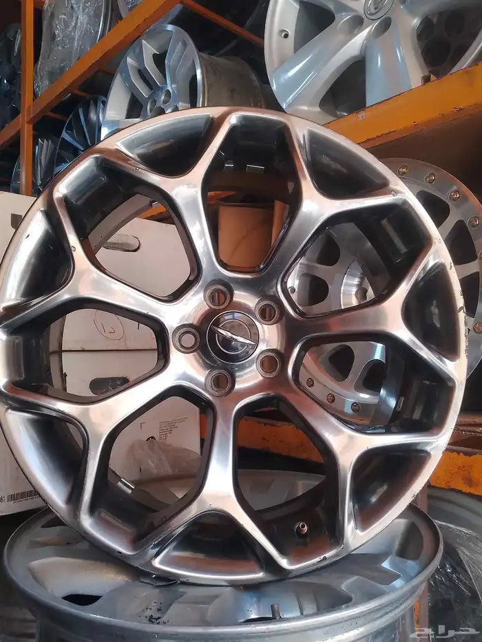 جنوط كرايزلر C300 موديل2018 مقاس 20 اصلي وكاله 1