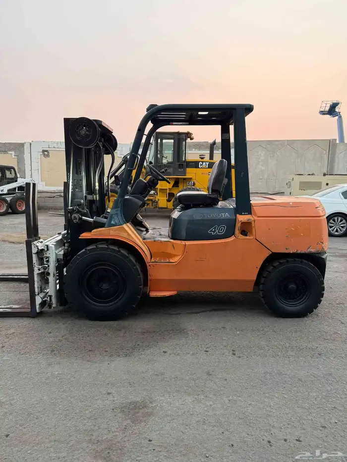 رافعة شوكية مقاس 4 طن تويوتا 0