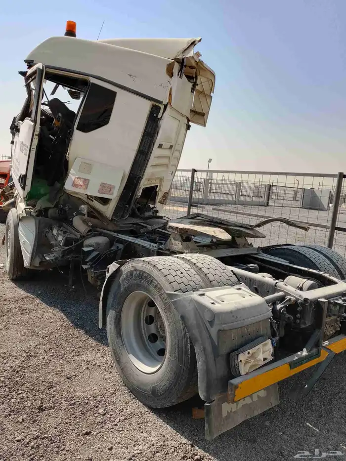 رأس تريلا مان 2023 مصدوم 1