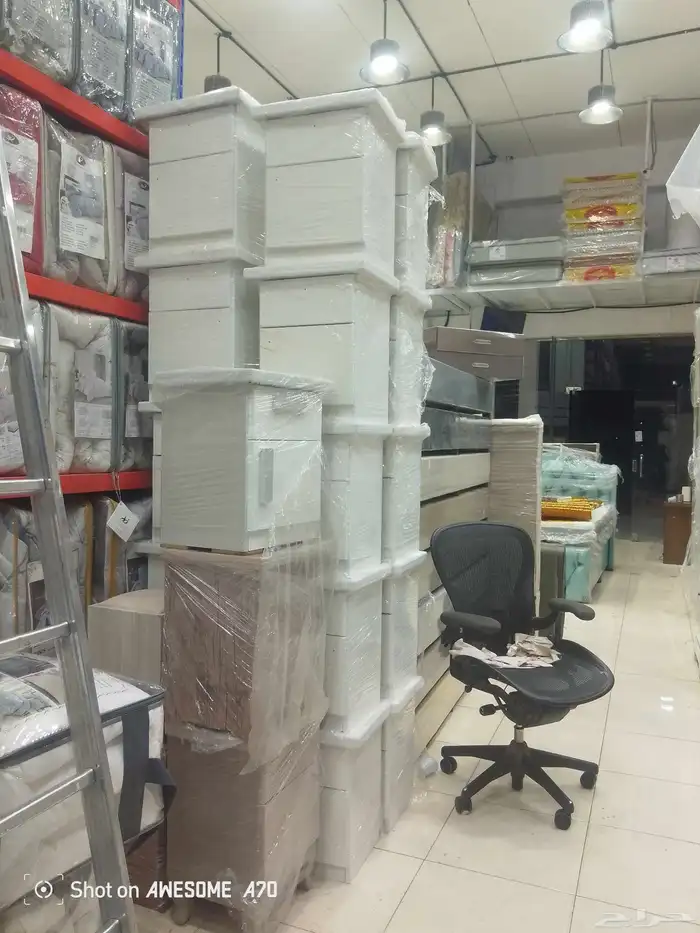 سرير دورين ومفراد ومراتب وبطانيات دولايب خشب و حديد 19