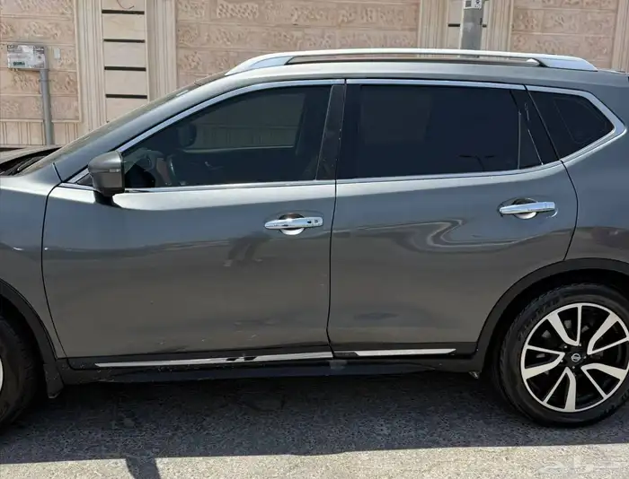 نيسان اكس تريل 2022 فل كامل 3