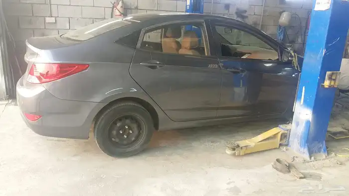 اكسنت موديل 2016 للبيع مكينه جيربكس على الشرط على السوم 4