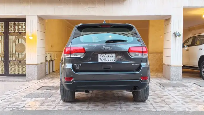 جراند شيروكي 2017 نظيف جدا 2