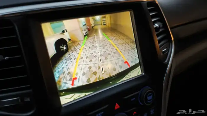 جراند شيروكي 2017 نظيف جدا 12