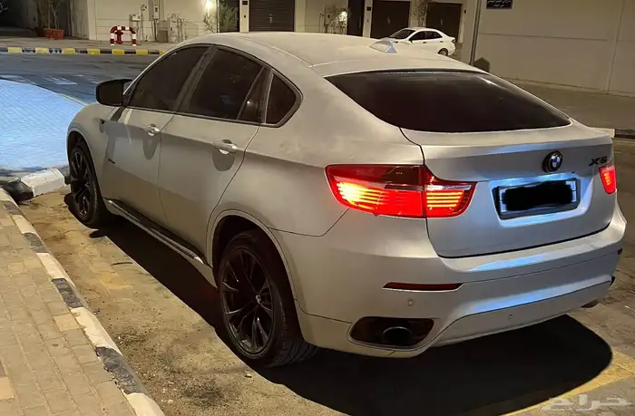 بي ام دبليو x6 2012 4