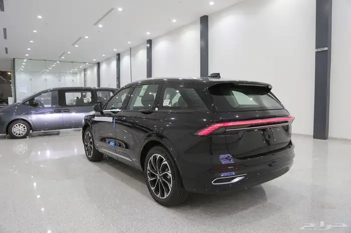 لينكون نوتيلوس 2024 نص فل ب 221950 بالضريبة 7