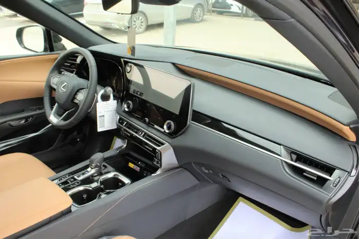 لكزس - RX350 BB - خليجي - 2025 32