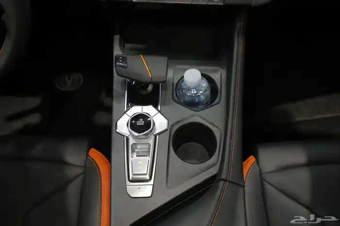 شانجان UNI-V فل كامل سبورت 2.0 2025 شبه الجديد 10